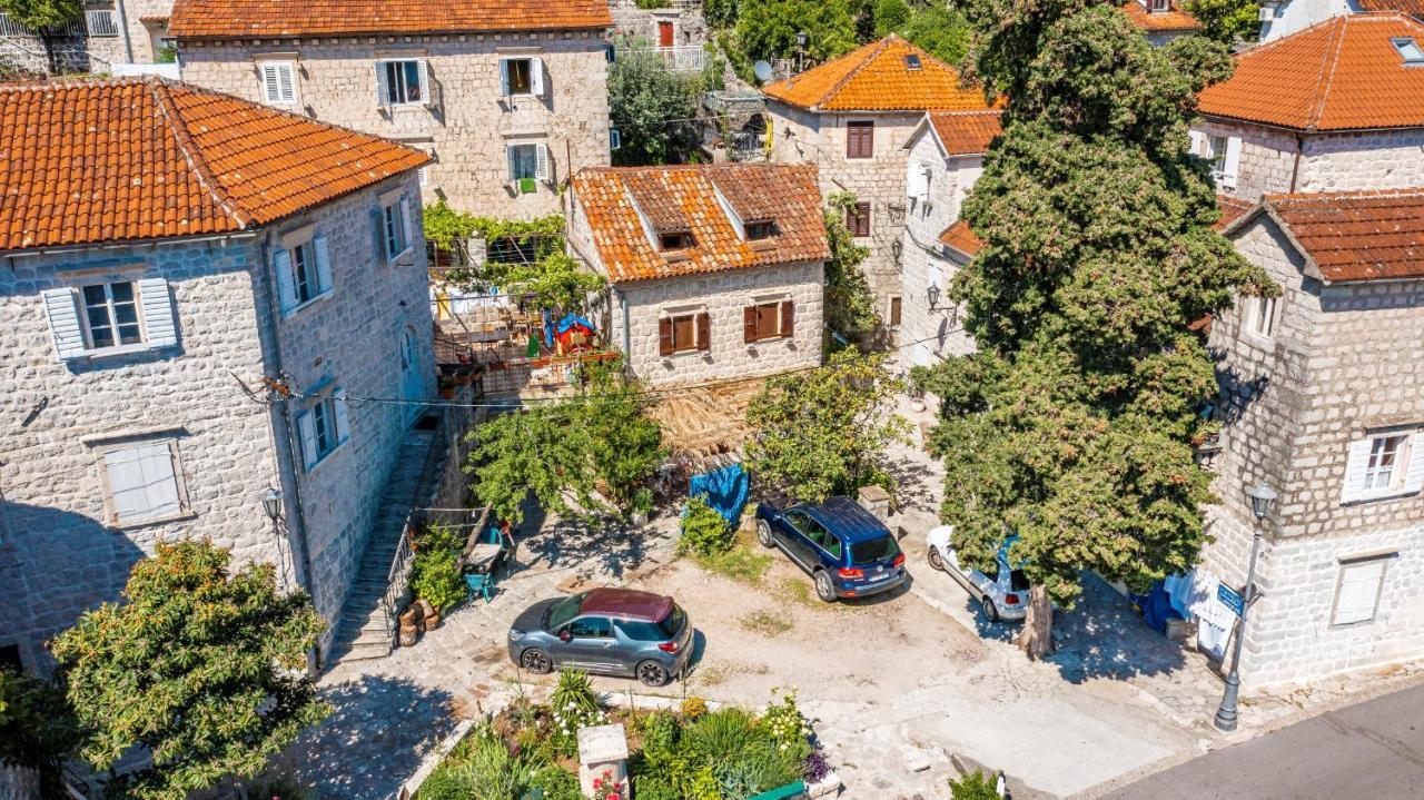 Willa Charming Bohemian House In Perast Zewnętrze zdjęcie